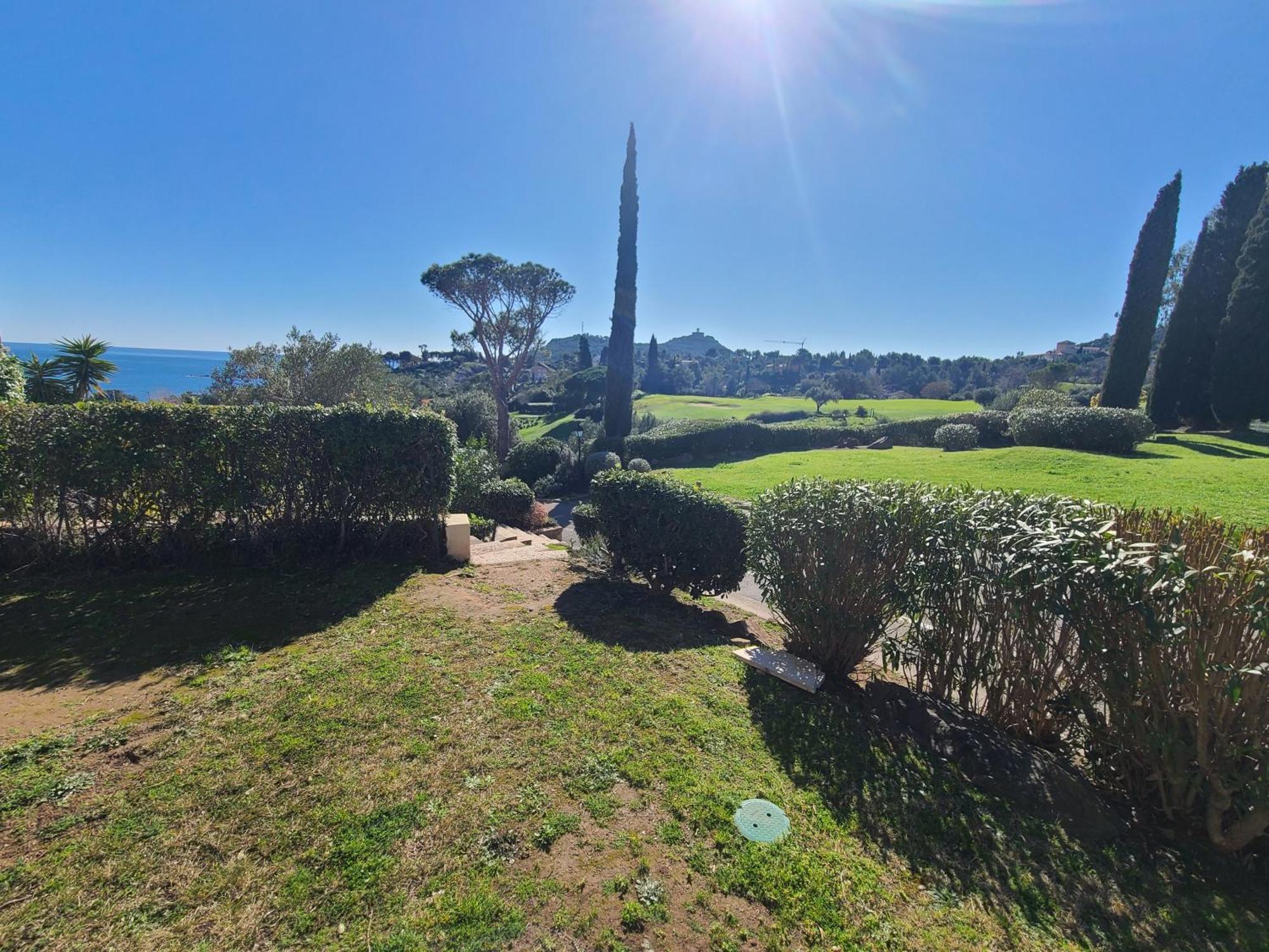 Evasion Nature A Cap Esterel Jardin, Mer & Golf Tout Confort Saint-Raphaël Extérieur photo